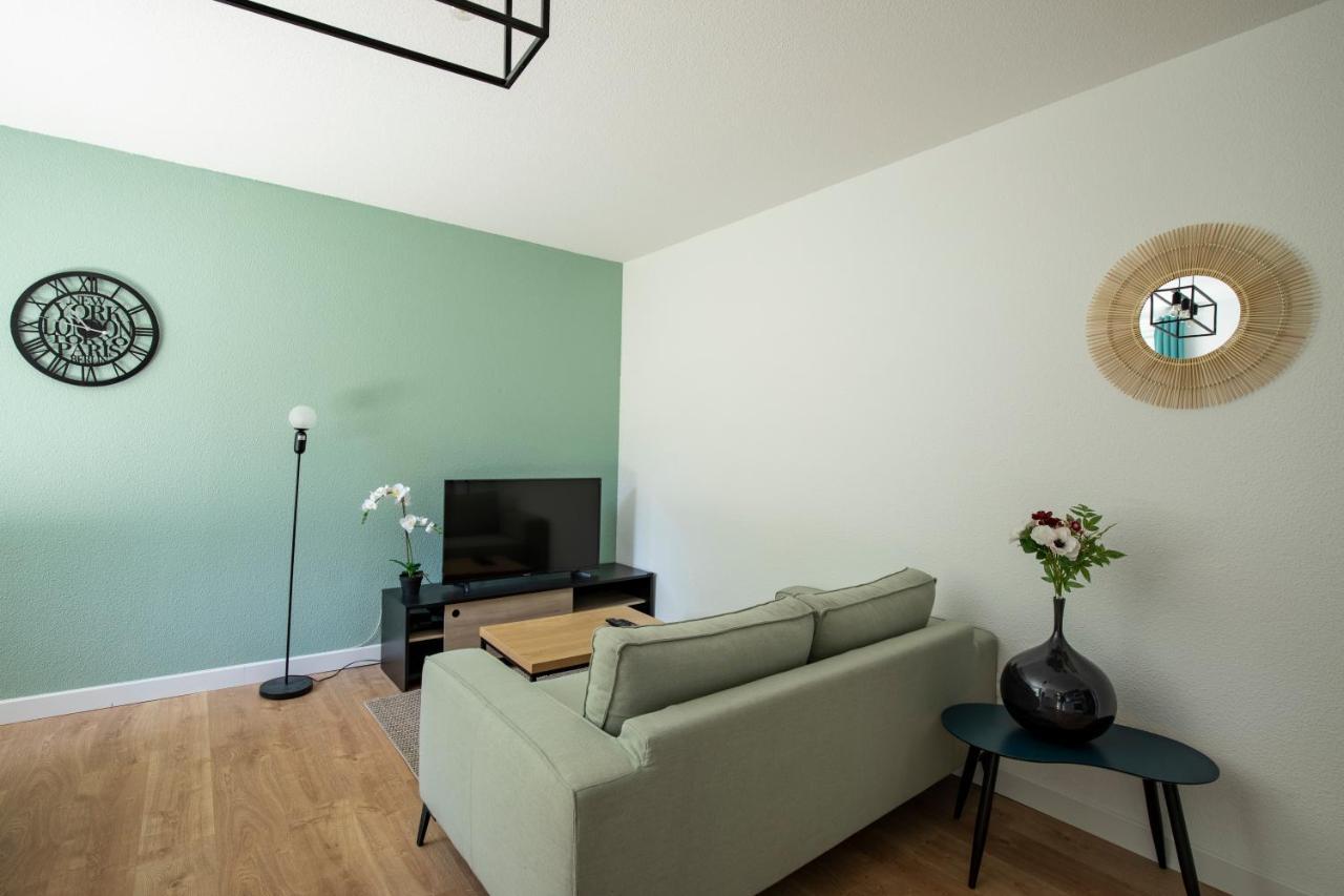 Ferienwohnung T4 Climatise Au Pied Des Rempart Avec Parking Avignon Exterior foto