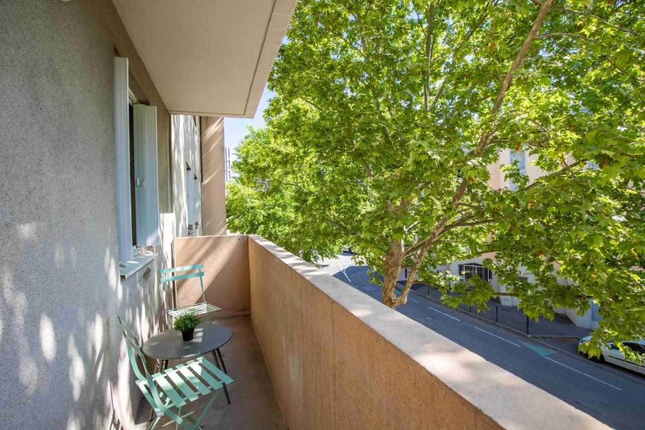 Ferienwohnung T4 Climatise Au Pied Des Rempart Avec Parking Avignon Exterior foto